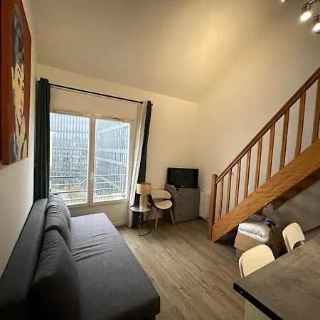 2 Pieces Duplex Les Moulineaux Апартаменты
