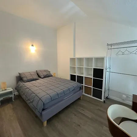 Apartman 2 Pieces Duplex Les Moulineaux Ascenseur Internet *
